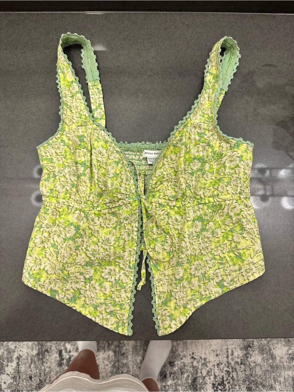 American eagle Green Floral Tie-Front Tank Top